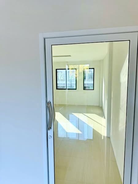 ไม่พบโครงการ, Bangkok, หทัยราษฏร์, Bang Chun, Khlong Sam Wa, Bangkok, , 350 sqm, Shophouse For Rent, by ณัฐพงศ์ สุนทรอรุณ, 500170992 - DDproperty.com