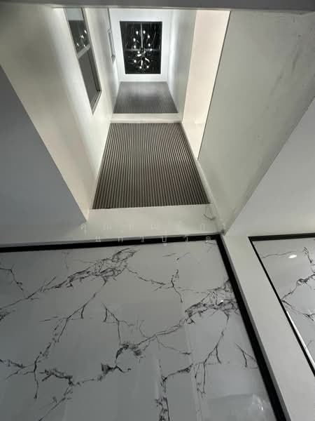 ทาวน์เฮาส์เช่า สุขุมวิท36 ใกล้รถไฟฟ้าสถานีทองหล่อ, Bangkok, Bang Chak, Phra Khanong, Bangkok, 3 Bedrooms, 320 sqm, Townhouse For Rent, by ทัณฑิกา แก้วปู่วัด, 500170995 - DDproperty.com