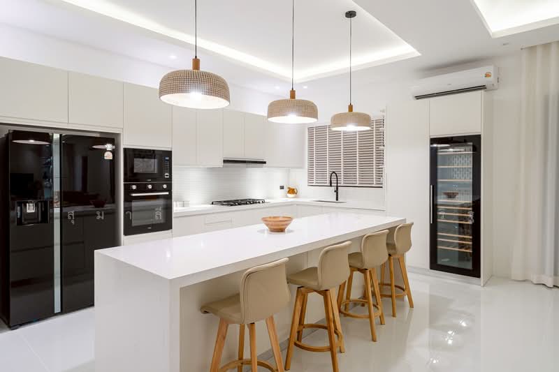 คฤหาสห์สุดหรู พร้อมสวนขนาดใหญ่ วิวภูเขา ขนาด 5 ห้องนอน หัวหิน ปราณบุรี (รหัส 20004), ประจวบคีรีขันธ์, ทับใต้, หัวหิน, ประจวบคีรีขันธ์, 450 ตร.ม., บ้านเดี่ยว ขาย, โดย สุมาลี วิไลประเสริฐ, 500170996 - DDproperty.com