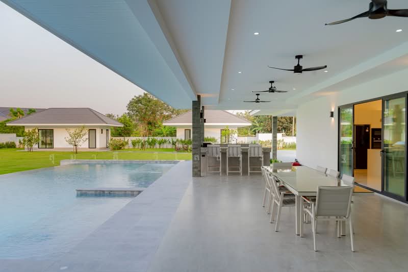 คฤหาสห์สุดหรู พร้อมสวนขนาดใหญ่ วิวภูเขา ขนาด 5 ห้องนอน หัวหิน ปราณบุรี (รหัส 20004), ประจวบคีรีขันธ์, ทับใต้, หัวหิน, ประจวบคีรีขันธ์, 450 ตร.ม., บ้านเดี่ยว ขาย, โดย สุมาลี วิไลประเสริฐ, 500170996 - DDproperty.com