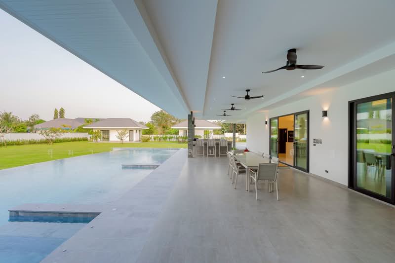 An Iconic 5-Bedroom Pool Estate with Expansive Mountain Views Hua Hin Pranburi Listing 20004, Prachuap Khiri Khan, Thap Tai, Hua Hin, Prachuap Khiri Khan, 5 Bedrooms, 450 sqm, Single Detached House For Sale, by สุมาลี วิไลประเสริฐ, 500170996 - DDproperty.com