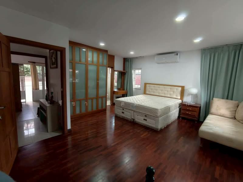 Baan Pradab Dao 1-4, Nonthaburi, ท่าอิฐ , ปากเกร็ด , นนทบุรี, Tha It, Pak Kret, Nonthaburi, 4 Bedrooms, 250 sqm, Single Detached House For Rent, by ปรีชา จิตต์สมนึก, 500171012 - DDproperty.com