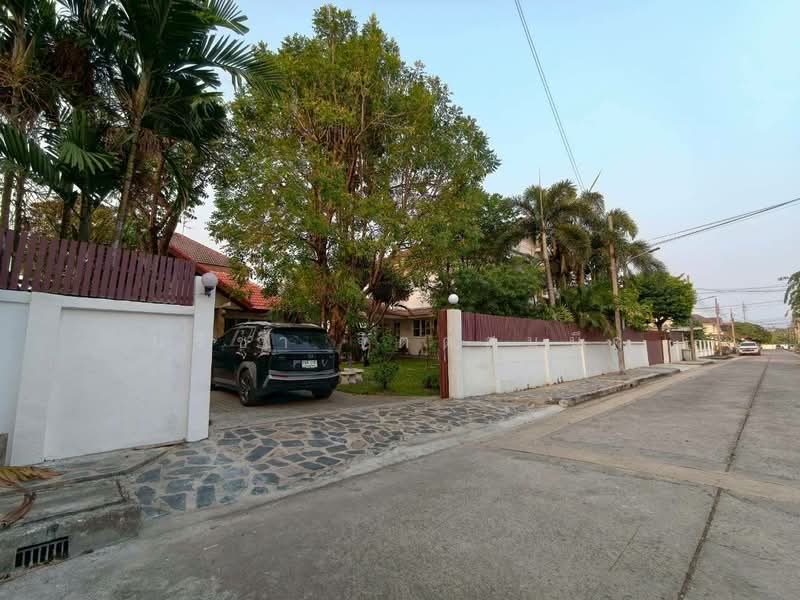 Baan Pradab Dao 1-4, Nonthaburi, ท่าอิฐ , ปากเกร็ด , นนทบุรี, Tha It, Pak Kret, Nonthaburi, 4 Bedrooms, 250 sqm, Single Detached House For Rent, by ปรีชา จิตต์สมนึก, 500171012 - DDproperty.com