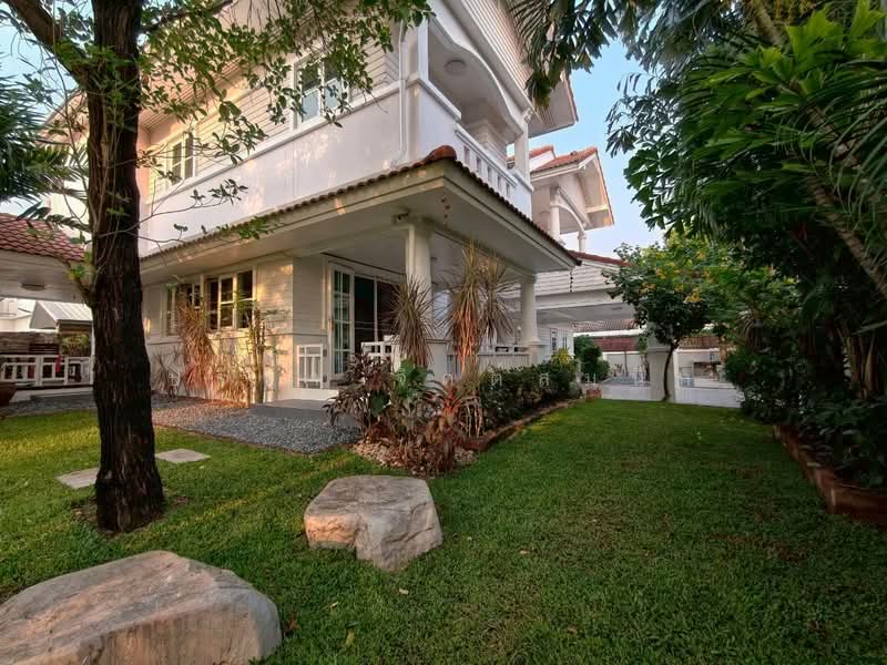 Baan Pradab Dao 1-4, Nonthaburi, ท่าอิฐ , ปากเกร็ด , นนทบุรี, Tha It, Pak Kret, Nonthaburi, 4 Bedrooms, 250 sqm, Single Detached House For Rent, by ปรีชา จิตต์สมนึก, 500171012 - DDproperty.com