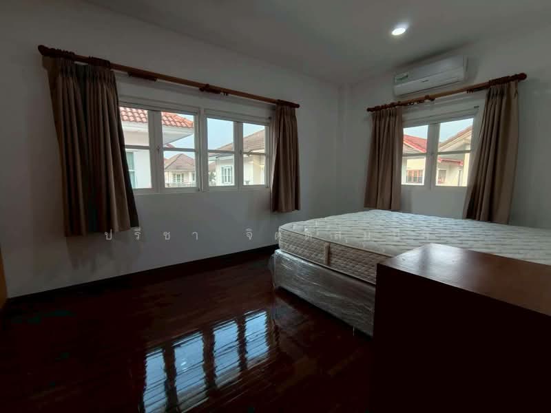 Baan Pradab Dao 1-4, Nonthaburi, ท่าอิฐ , ปากเกร็ด , นนทบุรี, Tha It, Pak Kret, Nonthaburi, 4 Bedrooms, 250 sqm, Single Detached House For Rent, by ปรีชา จิตต์สมนึก, 500171012 - DDproperty.com