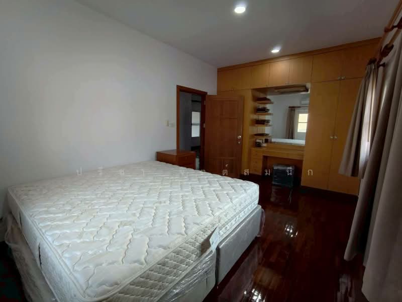 Baan Pradab Dao 1-4, Nonthaburi, ท่าอิฐ , ปากเกร็ด , นนทบุรี, Tha It, Pak Kret, Nonthaburi, 4 Bedrooms, 250 sqm, Single Detached House For Rent, by ปรีชา จิตต์สมนึก, 500171012 - DDproperty.com