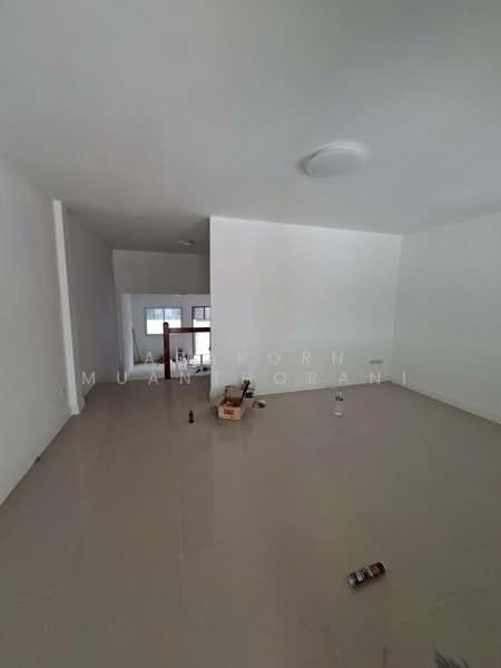 ขายทาวน์โฮม หมู่บ้าน Grand Village 3 : แกรนด์ วิลเลจ 3 ราคาถูกที่สุดในโครงการ, Nakhon Pathom, Bang Krathuk, Sam Phran, Nakhon Pathom, 3 Bedrooms, 109 sqm, Townhouse For Sale, by Apaporn Muanthorani, 500171026 - DDproperty.com