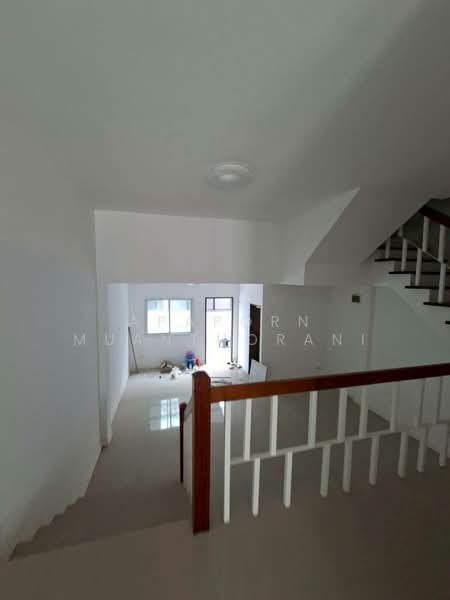 ขายทาวน์โฮม หมู่บ้าน Grand Village 3 : แกรนด์ วิลเลจ 3 ราคาถูกที่สุดในโครงการ, Nakhon Pathom, Bang Krathuk, Sam Phran, Nakhon Pathom, 3 Bedrooms, 109 sqm, Townhouse For Sale, by Apaporn Muanthorani, 500171026 - DDproperty.com