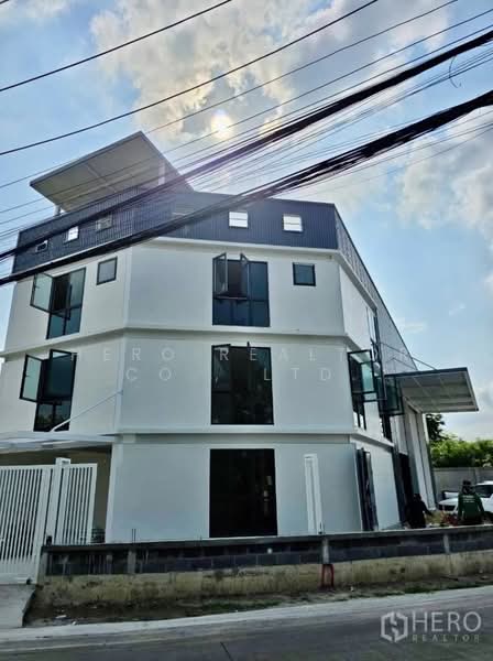 For Sale - For Sale 600 Sqm Warehouse with 3-Storey Office in Nonthaburi hre00319, Nonthaburi