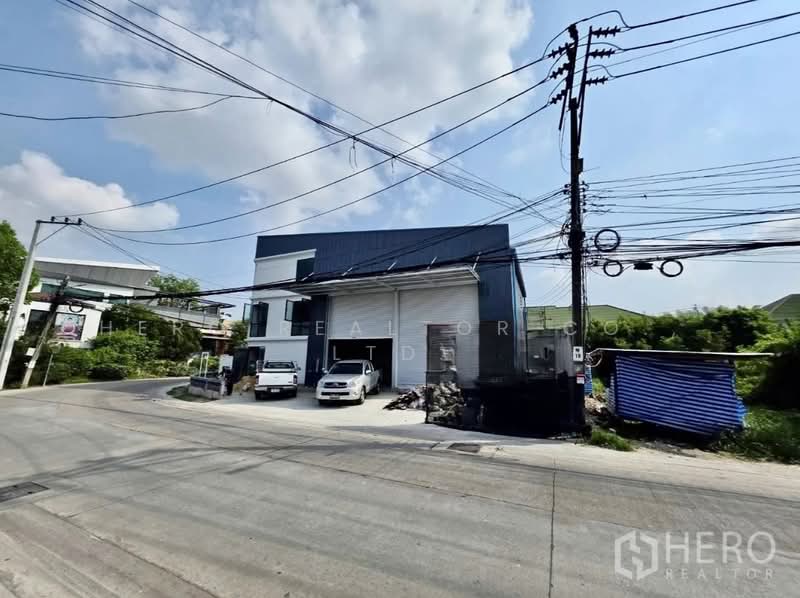 ขาย โกดังพร้อมออฟฟิศ 3 ชั้น บางรักน้อย เมืองนนทบุรี hre00319, นนทบุรี, บางรักน้อย, เมืองนนทบุรี, นนทบุรี, 600 ตร.ม., โกดัง-โรงงาน ขาย, โดย Hero Realtor Co., Ltd., 500171046 - DDproperty.com