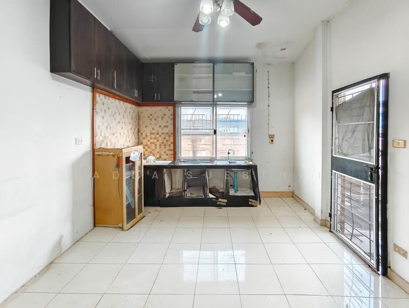 A.C. House 3, Pathum Thani, Lat Sawai, Lam Luk Ka, Pathum Thani, 3 Bedrooms, 200 sqm, Single Detached House For Sale, by Ladda Suebthai, 500171051 - DDproperty.com