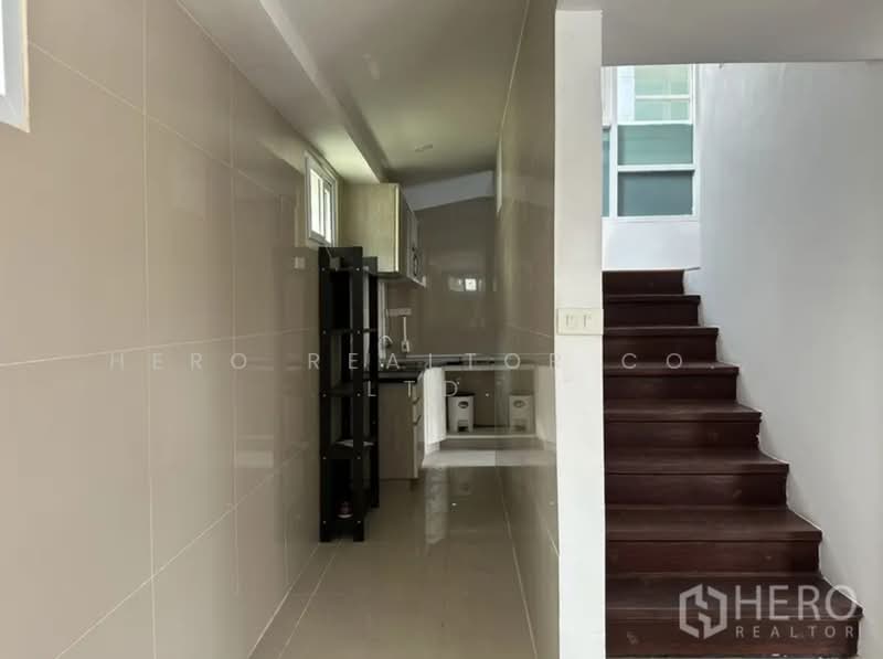 For Rent Home Office 178 sqm in Khlong Tan Nuea, Watthana, Bangkok BTS Ekkamai hre00319, Bangkok, Khlong Tan Nua, Watthana, Bangkok, , 178 sqm, Shophouse For Rent, by Hero Realtor Co., Ltd., 500171064 - DDproperty.com