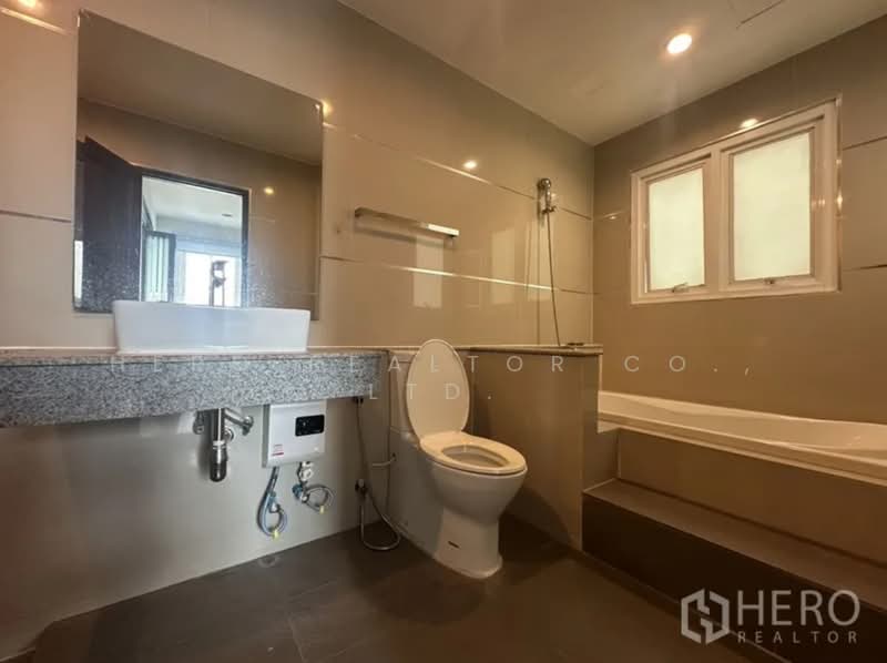 For Rent Home Office 178 sqm in Khlong Tan Nuea, Watthana, Bangkok BTS Ekkamai hre00319, Bangkok, Khlong Tan Nua, Watthana, Bangkok, , 178 sqm, Shophouse For Rent, by Hero Realtor Co., Ltd., 500171064 - DDproperty.com