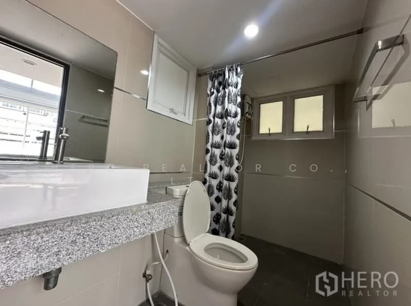 For Rent Home Office 178 sqm in Khlong Tan Nuea, Watthana, Bangkok BTS Ekkamai hre00319, Bangkok, Khlong Tan Nua, Watthana, Bangkok, , 178 sqm, Shophouse For Rent, by Hero Realtor Co., Ltd., 500171064 - DDproperty.com