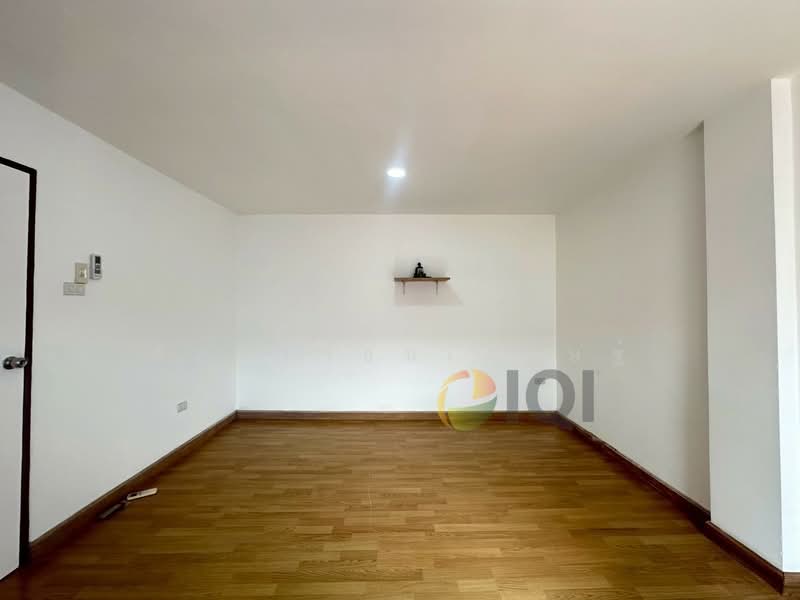 ธารารินทร์ การ์เด้นวิลล์ บางนา, กรุงเทพ, แบริ่ง 25, บางนาใต้, บางนา, กรุงเทพ, 180 ตร.ม., ทาวน์เฮ้าส์ ขาย, โดย อภัสนันท์ ภัคนราธนเศรษฐ์, 500171075 - DDproperty.com