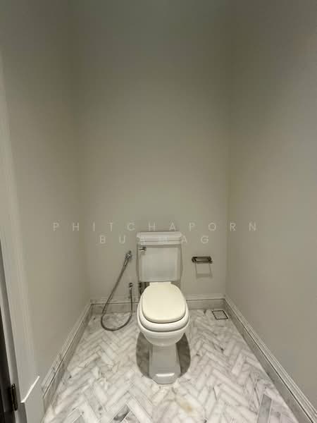 98 Wireless, Bangkok, 98 Wireless Road, Lumphini, Pathum Wan, Bangkok, 3 Bedrooms, 244 sqm, Condo For Rent, by Phitchaporn Buamag, 500171082 - DDproperty.com