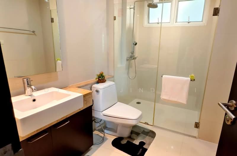 Piyathip Place, Bangkok, 24 Soi Prommitr, Khlong Tan Nua, Watthana, Bangkok, 2 Bedrooms, 173 sqm, Apartment For Rent, by Rojjana Jindasri, 500171109 - DDproperty.com