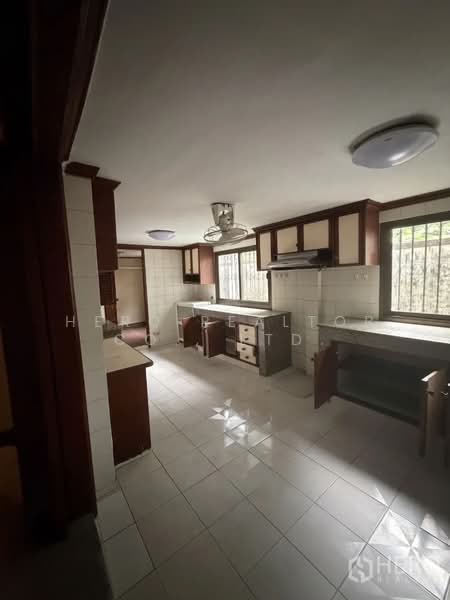 For rent Home Office 800 sqm in Khlong Tan Nuea, Watthana, Bangkok BTS Phrom Phong hre00320, Bangkok, Khlong Tan Nua, Watthana, Bangkok, , 800 sqm, Shophouse For Rent, by Hero Realtor Co., Ltd., 500171113 - DDproperty.com