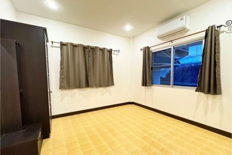 Nong Chom, Chiang Mai, Nong Chom, San Sai, Chiang Mai, 3 Bedrooms, 180 sqm, Single Detached House For Rent, by เอมิล ไวซ์, 500171142 - DDproperty.com