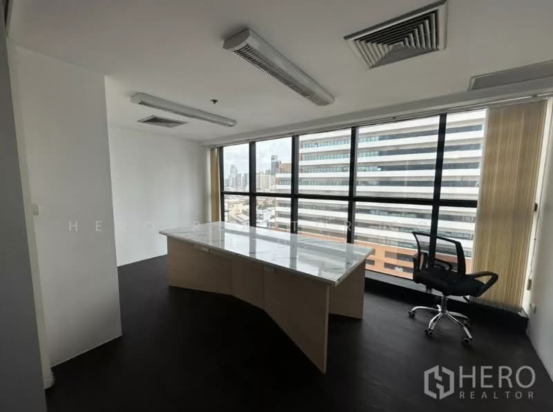 ให้เช่า พื้นที่สำนักงาน 220 ตร.ม. เขตวัฒนา ใกล้ BTS เอกมัย bre25457, กรุงเทพ, คลองตันเหนือ, วัฒนา, กรุงเทพ, 220 ตร.ม., สำนักงาน ให้เช่า, โดย Hero Realtor Co., Ltd., 500171156 - DDproperty.com