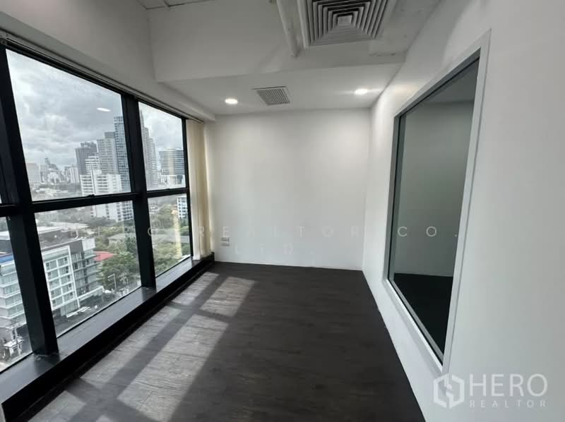 ให้เช่า พื้นที่สำนักงาน 220 ตร.ม. เขตวัฒนา ใกล้ BTS เอกมัย bre25457, กรุงเทพ, คลองตันเหนือ, วัฒนา, กรุงเทพ, 220 ตร.ม., สำนักงาน ให้เช่า, โดย Hero Realtor Co., Ltd., 500171156 - DDproperty.com