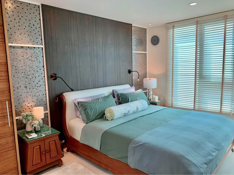 Sukhumvit Living Town, Bangkok, 299 Sukhumvit 21 Road, Khlongtoei Nua, Watthana, Bangkok, 2 Bedrooms, 63 sqm, Condo For Sale, by Rojjana Jindasri, 500171161 - DDproperty.com