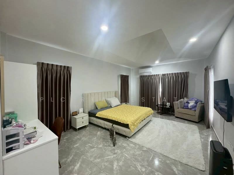 House 4 Bedroom European Thai Style for Sale in East Pattaya, Chon Buri (Pattaya), Bang Lamung, Bang Lamung (Pattaya), Chon Buri (Pattaya), 4 Bedrooms, 260 sqm, Single Detached House For Sale, by PLC Real Estate, 500171303 - DDproperty.com