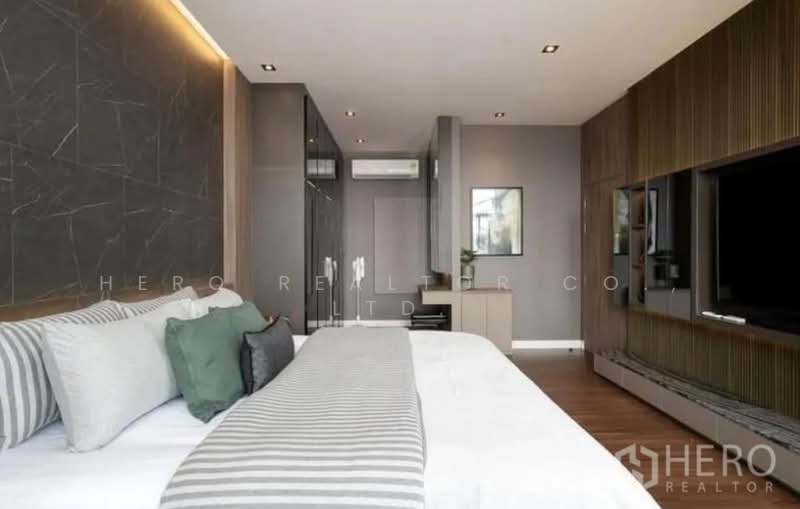 For sale 3 Bedroom Townhouse in Lat Phrao, Lat Phrao, Bangkok bre20703, Bangkok, Lat Phrao, Lat Phrao, Bangkok, 3 Bedrooms, 160 sqm, Townhouse For Sale, by Hero Realtor Co., Ltd., 500171304 - DDproperty.com