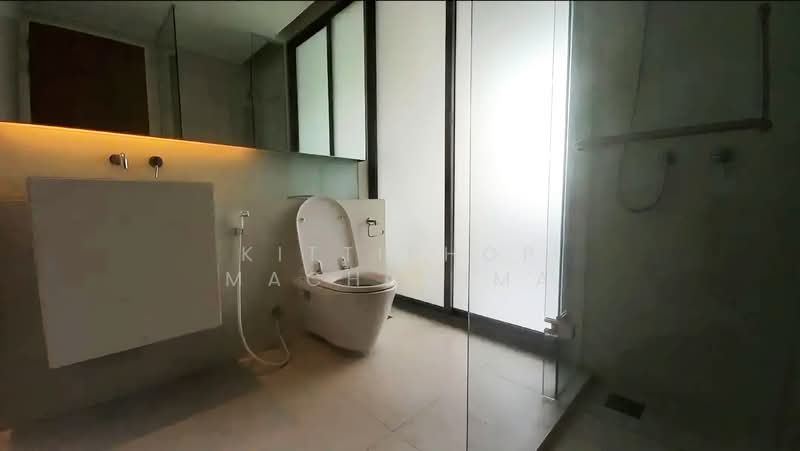 Domus 16, Bangkok, 19 Soi Sukhumvit 16, Khlong Toei, Khlong Toei, Bangkok, 2 Bedrooms, 102 sqm, Condo For Sale, by Kittiphop Machchima, 500171312 - DDproperty.com