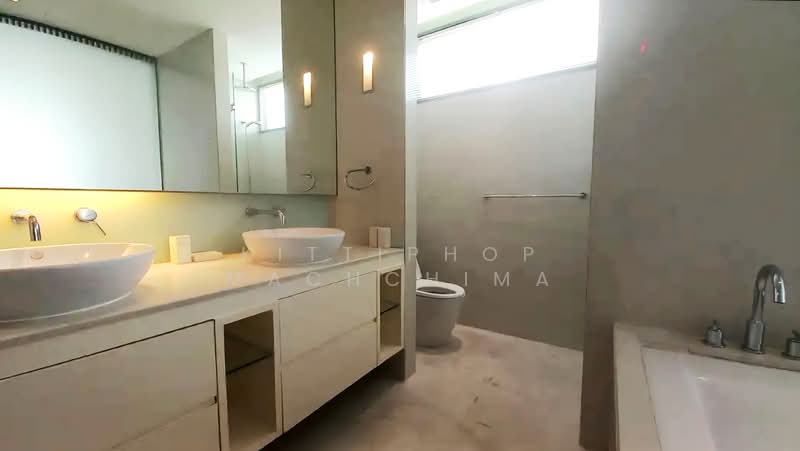 Domus 16, Bangkok, 19 Soi Sukhumvit 16, Khlong Toei, Khlong Toei, Bangkok, 2 Bedrooms, 102 sqm, Condo For Sale, by Kittiphop Machchima, 500171312 - DDproperty.com