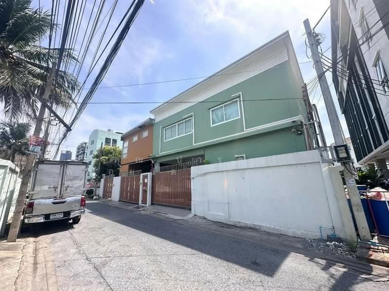 For Sale - โฮมออฟฟิศ 2 ชั้น 124.5 ตร.ว. โฮมออฟฟิศ ซอยอิทามระ57 ถนนรัชดาภิเษก, Bangkok