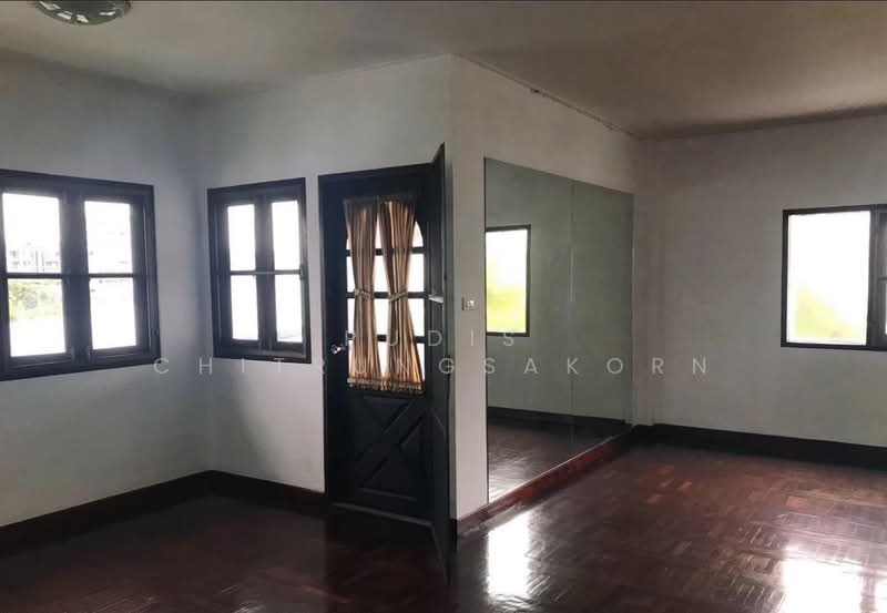 Home Office for Rent – Phetchaburi Road - Rama 9, Bangkok, Bang Kapi, Huai Khwang, Bangkok, , 148 sqm, Shophouse For Rent, by Pudis Chitrungsakorn, 500171316 - DDproperty.com