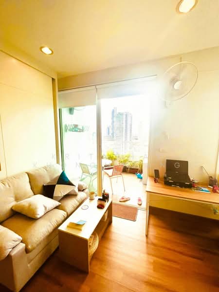 Na Reva Charoennakhon, Bangkok, Charoen Nakhon Road, Samlae, Thon Buri, Bangkok, 1 Bedroom, 30 sqm, Condo For Rent, by Kritaphak Khongmueang, 500171326 - DDproperty.com