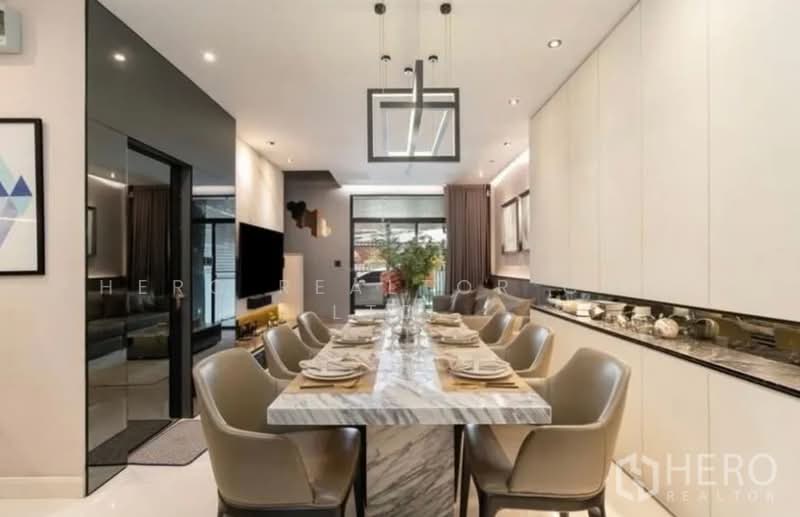 For Rent - For Rent 3 Bedroom Townhouse in Lat Phrao, Bangkok bre20703, Bangkok