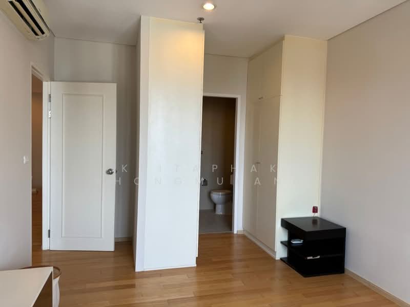 Villa Asoke, Bangkok, 1588 New Petchburi Road, Makkasan, Ratchathewi, Bangkok, 2 Bedrooms, 110 sqm, Condo For Sale, by Kritaphak Khongmueang, 500171346 - DDproperty.com