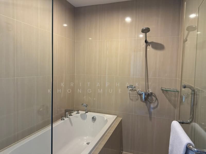 Villa Asoke, Bangkok, 1588 New Petchburi Road, Makkasan, Ratchathewi, Bangkok, 2 Bedrooms, 110 sqm, Condo For Sale, by Kritaphak Khongmueang, 500171346 - DDproperty.com