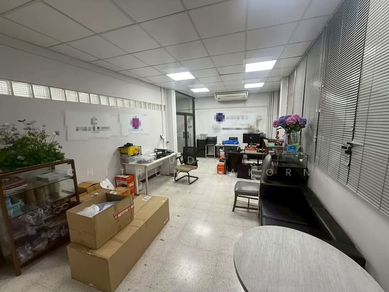 ออฟฟิศให้เช่า ถนนเพชรบุรี, กรุงเทพ, บางกะปิ, ห้วยขวาง, กรุงเทพ, 400 ตร.ม., ตึกแถว-อาคารพาณิชย์ ให้เช่า, โดย Pudis Chitrungsakorn, 500171349 - DDproperty.com