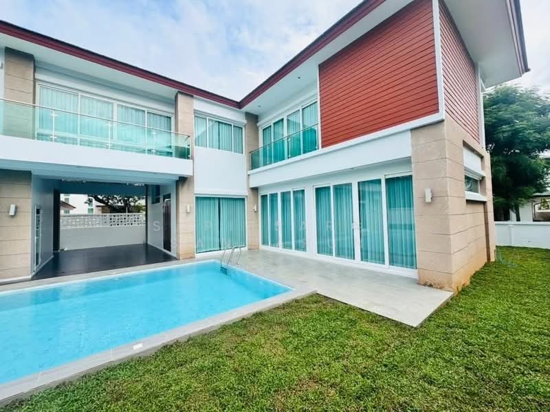 5-BR House, Chon Buri (Pattaya), Bang Lamung, Bang Lamung (Pattaya), Chon Buri (Pattaya), 5 Bedrooms, 330 sqm, Single Detached House For Sale, by Supitsara Sangarun, 500171367 - DDproperty.com