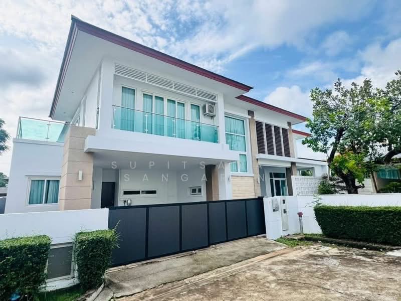 5-BR House, Chon Buri (Pattaya), Bang Lamung, Bang Lamung (Pattaya), Chon Buri (Pattaya), 5 Bedrooms, 330 sqm, Single Detached House For Sale, by Supitsara Sangarun, 500171367 - DDproperty.com