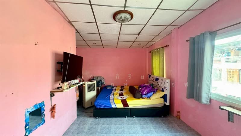 อาคารพาณิชย์ 3 ชั้น 13 ตร.ว. ตรอกเชิงสะพานพิบูล (ฝั่งขวา) ถนนประชาราษฎร์สาย1, กรุงเทพ, บางซื่อ, บางซื่อ, กรุงเทพ, 70 ตร.ม., ตึกแถว-อาคารพาณิชย์ ขาย, โดย คุณ กิริยา วรรณารักษ์ (แอฟ), 500171383 - DDproperty.com