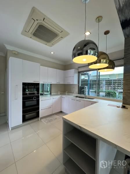 ให้เช่า บ้านเดี่ยว 5 ห้องนอน โครงการ Perfect Masterpiece พระราม 9 ประเวศ hre00323, กรุงเทพ, ประเวศ, ประเวศ, กรุงเทพ, 500 ตร.ม., บ้านเดี่ยว ให้เช่า, โดย Hero Realtor Co., Ltd., 500171392 - DDproperty.com