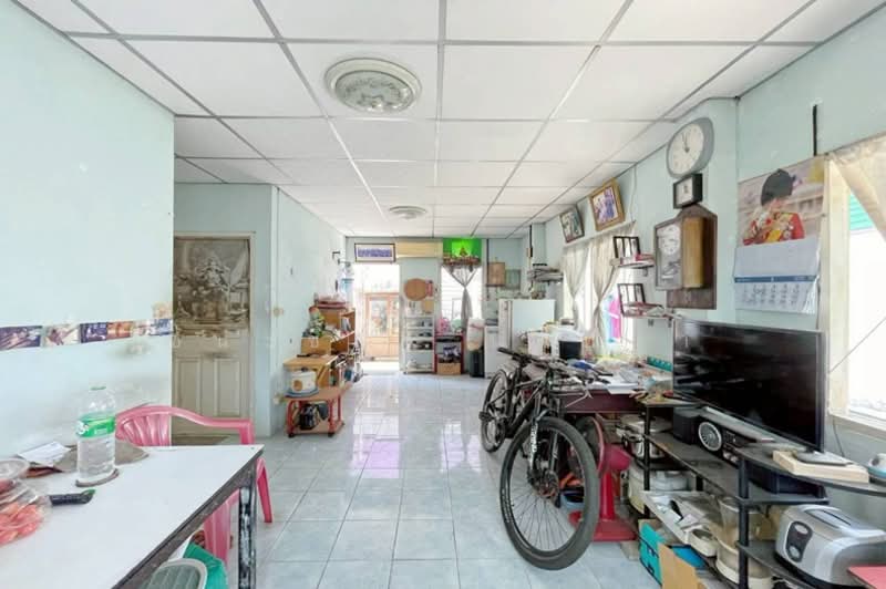 ขาย - ที่ดินพร้อมบ้าน เนื้อที่ 39 ตร.ว. สังคมสงเคราะห์ 30, กรุงเทพ