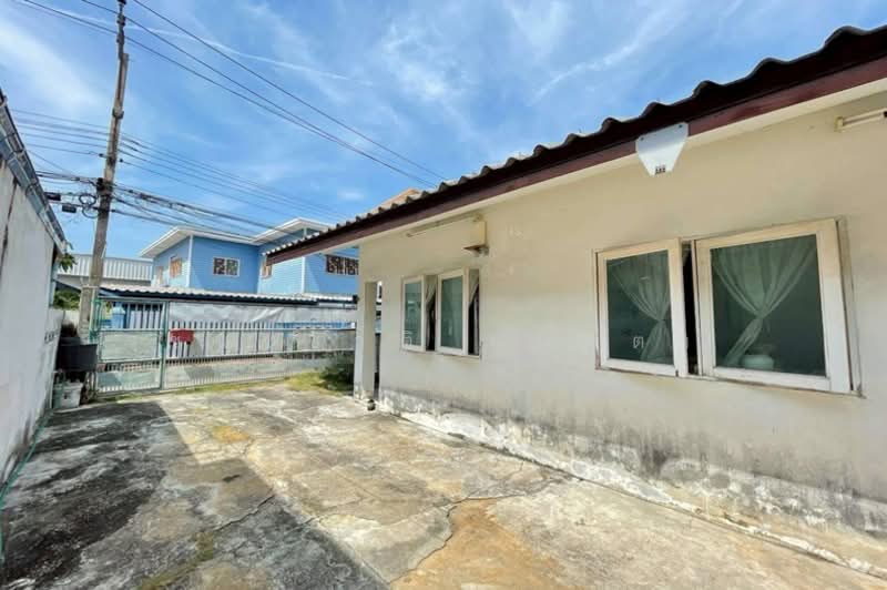 ขาย - ที่ดินพร้อมบ้าน เนื้อที่ 39 ตร.ว. สังคมสงเคราะห์ 30, กรุงเทพ