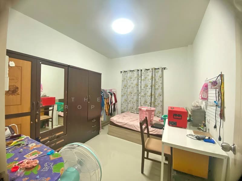 หมู่บ้านประภัสสร วิลล์ อมตะนคร-หนองตำลึง (Praphassorn Ville Amata Nakorn-NongTumlueng), Chon Buri (Pattaya), Nong Tamlung, Phan Thong, Chon Buri (Pattaya), 2 Bedrooms, 56 sqm, Townhouse For Sale, by The Best Property นัท, 500171422 - DDproperty.com