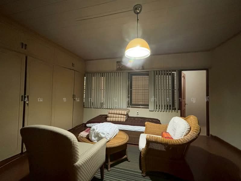 บ้านเดี่ยว + สำนักงาน 2 ชั้น 225 ตร.ว. ซอยเทศบาลนิมิตใต้ ซอย1 ถนนเทศบาลสงเคราะห์, Bangkok, Lat Yao, Chatuchak, Bangkok, 5 Bedrooms, 700 sqm, Single Detached House For Sale, by คุณ ชนกานต์ สำราญดี (กาน), 500171426 - DDproperty.com