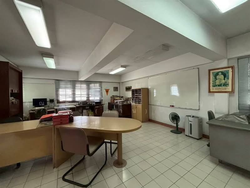 บ้านเดี่ยว + สำนักงาน 2 ชั้น 225 ตร.ว. ซอยเทศบาลนิมิตใต้ ซอย1 ถนนเทศบาลสงเคราะห์, Bangkok, Lat Yao, Chatuchak, Bangkok, 5 Bedrooms, 700 sqm, Single Detached House For Sale, by คุณ ชนกานต์ สำราญดี (กาน), 500171426 - DDproperty.com