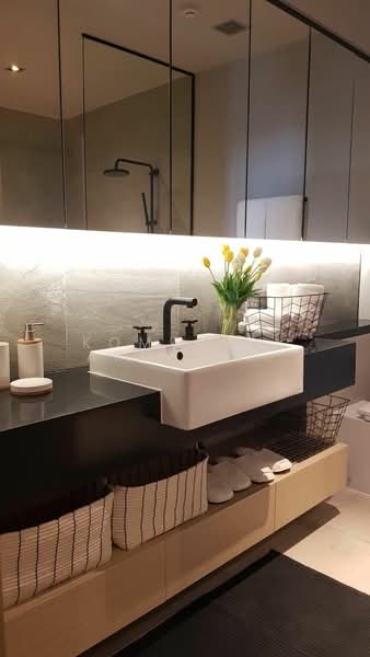 The Lofts Asoke, Bangkok, Sukhumvit 21 Road, Khlongtoei Nua, Watthana, Bangkok, 1 Bedroom, 35 sqm, Condo For Sale, by Komkrit Arunvessased , 500171457 - DDproperty.com