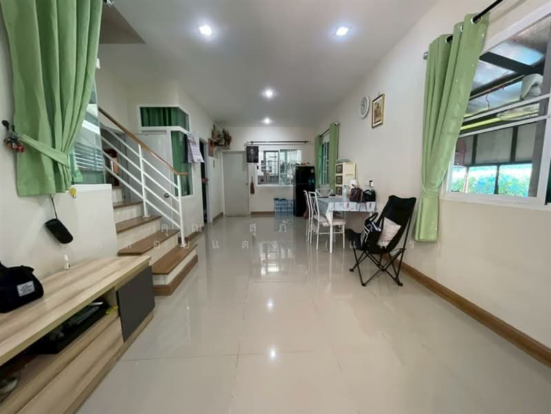 Golden Town 2 Ladprao-Kaset Nawamin : โกลเด้น ทาวน์ 2 ลาดพร้าว-เกษตรนวมินทร์, กรุงเทพ, ซอย นวมินทร์ 42 แยก 27, คลองกุ่ม, บึงกุ่ม, กรุงเทพ, 110 ตร.ม., ทาวน์เฮ้าส์ ขาย, โดย คุณ สุภัตรา พลอยแดง (แพร), 500171461 - DDproperty.com