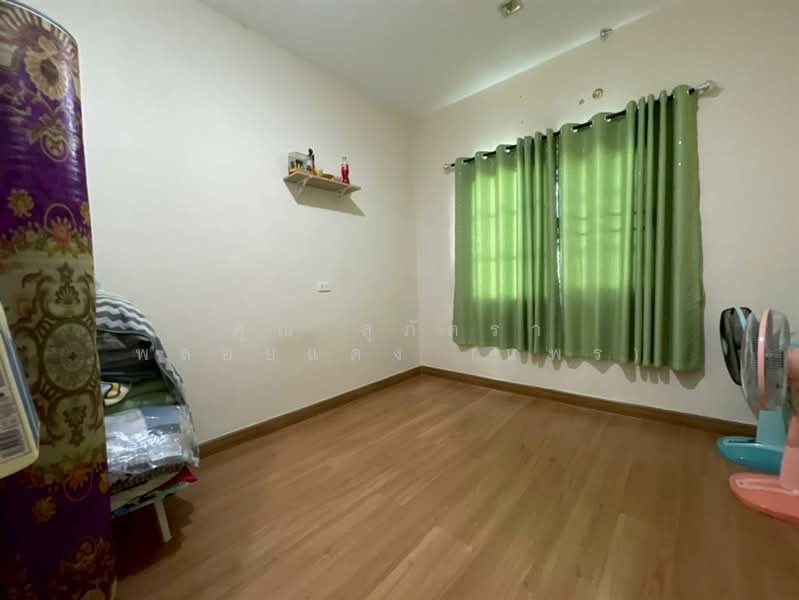 Golden Town 2 Ladprao-Kaset Nawamin, Bangkok, Soi Nawamin 42 Yak 27, Khlong Kum, Bueng Kum, Bangkok, 4 Bedrooms, 110 sqm, Townhouse For Sale, by คุณ สุภัตรา พลอยแดง (แพร), 500171461 - DDproperty.com