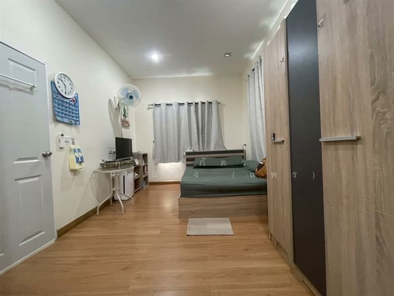 Golden Town 2 Ladprao-Kaset Nawamin, Bangkok, Soi Nawamin 42 Yak 27, Khlong Kum, Bueng Kum, Bangkok, 4 Bedrooms, 110 sqm, Townhouse For Sale, by คุณ สุภัตรา พลอยแดง (แพร), 500171461 - DDproperty.com